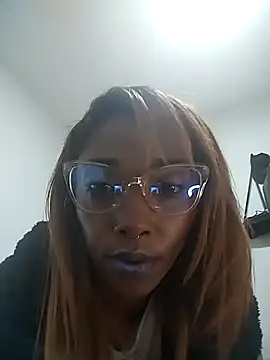 nikol baby  online show from February 25, 10:31 pm