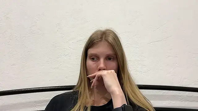 MaryMiton online show from March 13, 6:46 pm