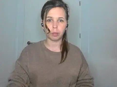 Snapshot of loveis007 chatting on March 20, 11:45 pm loveis007 online show from March 20, 11:45 pm