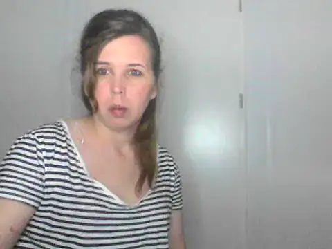 Snapshot of loveis007 chatting on March 12, 11:12 pm loveis007 online show from March 12, 11:12 pm