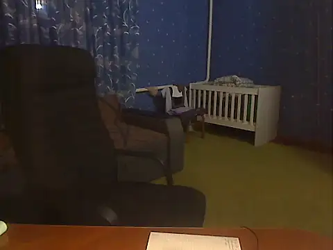 Snapshot of loveis007 chatting on November 24, 9:04 pm loveis007 online show from November 24, 9:04 pm