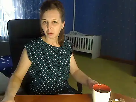 Snapshot of loveis007 chatting on December 17, 11:48 am loveis007 online show from December 17, 11:48 am