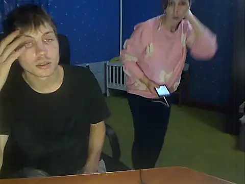 Snapshot of loveis007 chatting on November 3, 9:40 pm loveis007 online show from November 3, 9:40 pm