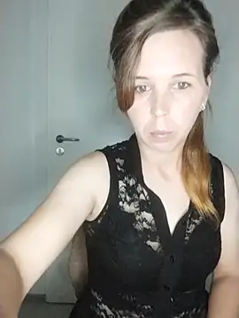 Snapshot of loveis007 chatting on September 14, 8:20 pm loveis007 online show from September 14, 8:20 pm