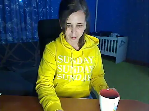 Snapshot of loveis007 chatting on December 4, 7:24 pm loveis007 online show from December 4, 7:24 pm