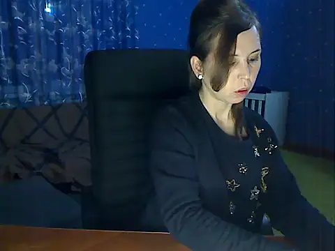 Snapshot of loveis007 chatting on November 30, 7:36 pm loveis007 online show from November 30, 7:36 pm