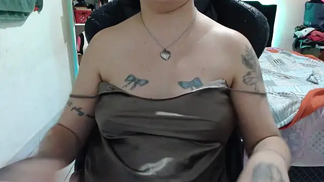 Ta maravilhosaaa online show from January 15, 9:09 pm