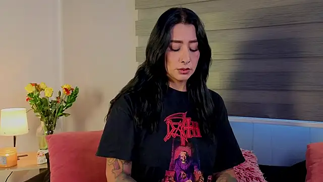  kelly hous36 online show from June 26, 1:28 pm