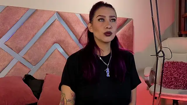  kelly hous36 online show from November 11, 12:33 pm