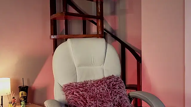 Snapshot of _kelly_hous36 chatting on January 8, 1:28 pm kelly hous36 online show from January 8, 1:28 pm