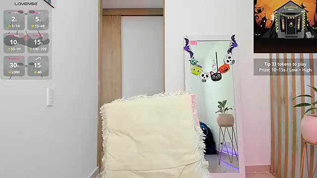 Snapshot of Katysmith26 chatting on October 25, 10:10 pm Katysmith26 online show from October 25, 10:10 pm