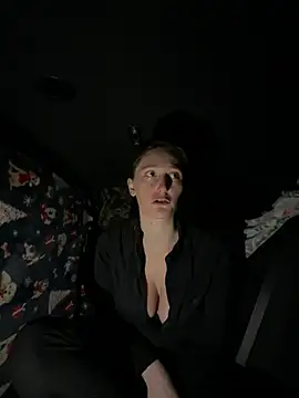 Snapshot of triple34D chatting on March 11, 7:35 am triple34D online show from March 11, 7:35 am