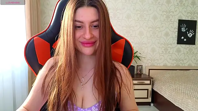 Elishka  online show from March 31, 5:09 am