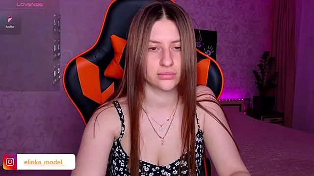 Elishka  online show from July 17, 8:06 pm