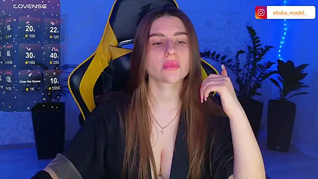 Snapshot of Elishka_ chatting on March 2, 5:20 pm Elishka online show from March 2, 5:20 pm