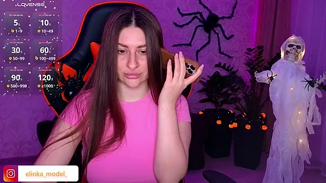 Elishka  online show from October 24, 3:55 pm