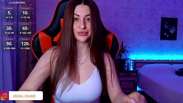 Elishka  online show from March 12, 7:29 pm