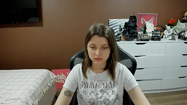 SoniNesti online show from July 15, 3:41 pm