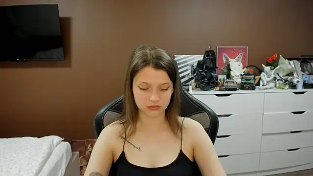 SoniNesti online show from May 22, 2:37 pm