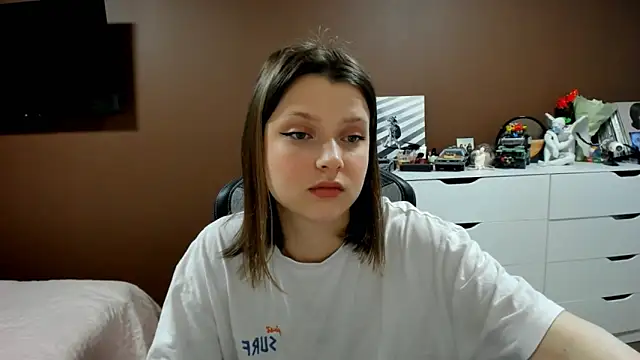 SoniNesti online show from March 3, 3:08 pm