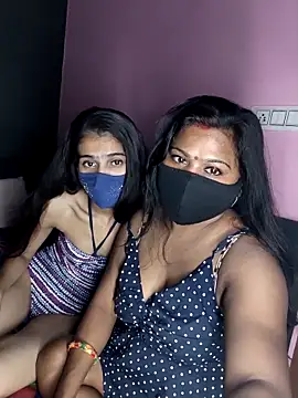 cutee  crazy online show from November 27, 2:06 pm