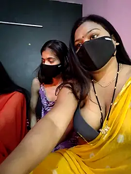 cutee  crazy online show from February 7, 1:52 pm