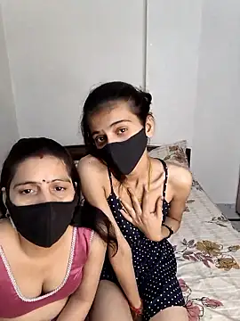 cutee  crazy online show from May 29, 2:23 pm