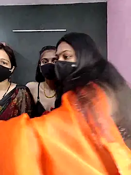 cutee  crazy online show from April 29, 1:59 pm