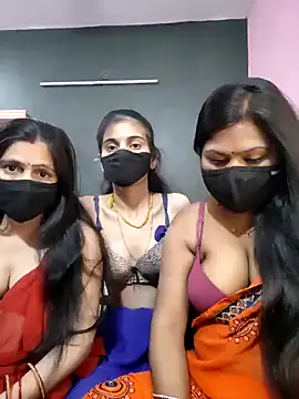 cutee  crazy online show from April 14, 2:00 pm