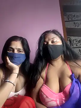 cutee  crazy online show from December 5, 5:22 pm