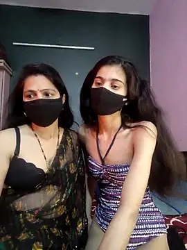 cutee  crazy online show from February 8, 12:25 pm