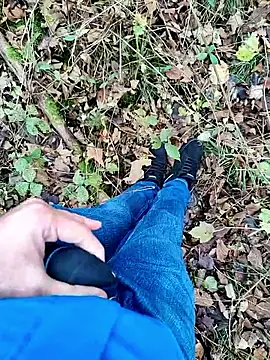 Snapshot of Boring_one chatting on November 6, 1:48 pm Boring one online show from November 6, 1:48 pm