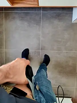 Boring one online show from April 24, 7:43 am