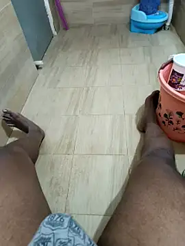 mkmony online show from December 29, 11:40 am