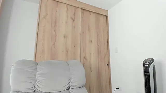 xspecialoomx online show from March 4, 2:03 pm