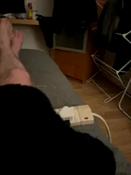 Snapshot of rippedbritish chatting on October 15, 7:00 pm rippedbritish online show from October 15, 7:00 pm