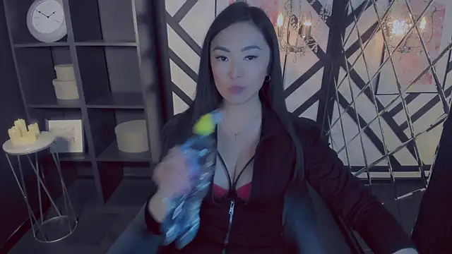JasmineMagical online show from January 12, 8:46 am