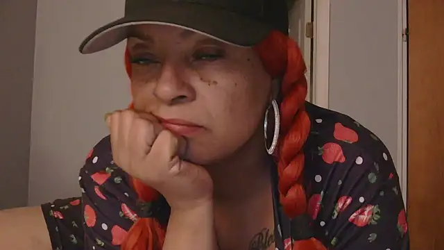 Snapshot of MSweetLindaParks chatting on October 30, 4:22 am MSweetLindaParks online show from October 30, 4:22 am