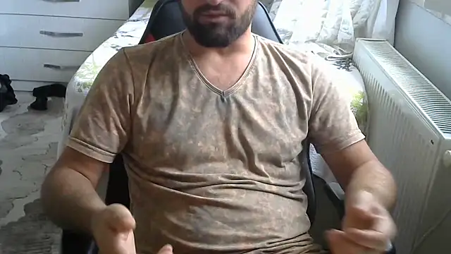 Snapshot of crazybaby5461 chatting on October 4, 12:07 pm crazybaby5461 online show from October 4, 12:07 pm