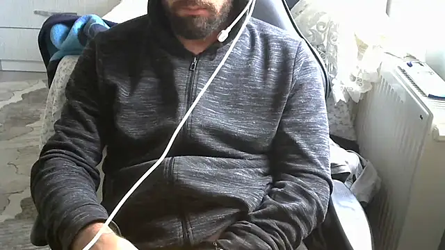 Snapshot of crazybaby5461 chatting on October 19, 11:46 am crazybaby5461 online show from October 19, 11:46 am