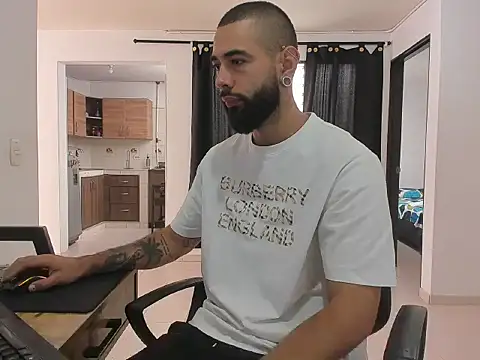 Matheusbeard online show from June 12, 2:15 pm