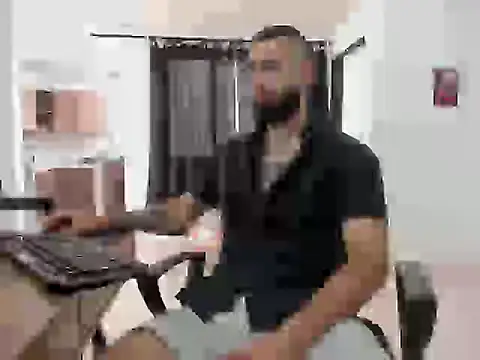 Matheusbeard online show from February 12, 3:56 pm