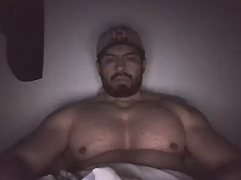 marcus002001 online show from May 29, 8:31 am