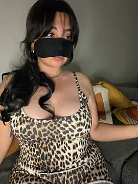  L0VE ME online show from May 28, 10:48 pm