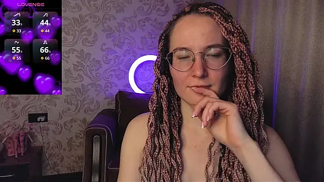 AgnesGraham online show from December 17, 11:54 pm