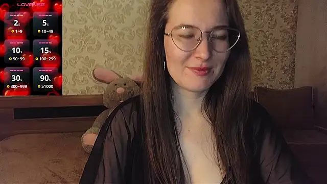 Snapshot of AgnesGraham chatting on February 1, 3:30 am AgnesGraham online show from February 1, 3:30 am