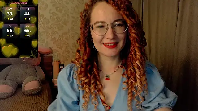Snapshot of AgnesGraham chatting on January 12, 3:28 am AgnesGraham online show from January 12, 3:28 am