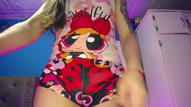 Lunahoney1 online show from February 5, 7:32 pm