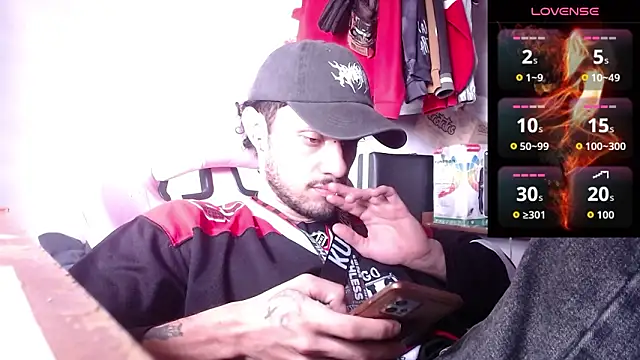 Apolo S online show from March 6, 6:14 pm