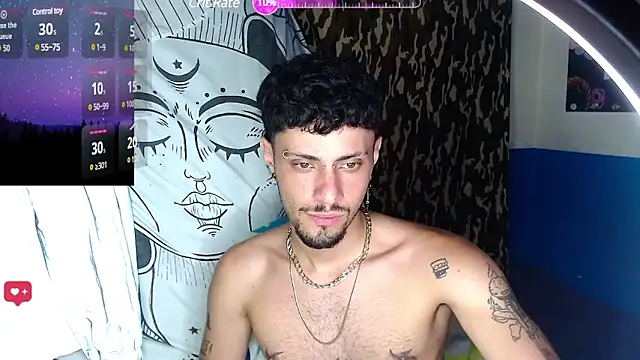 Snapshot of Apolo_S chatting on January 8, 5:37 am Apolo S online show from January 8, 5:37 am